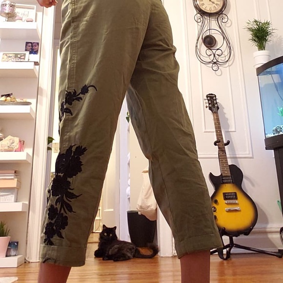 Pant - Picture 5 of 5